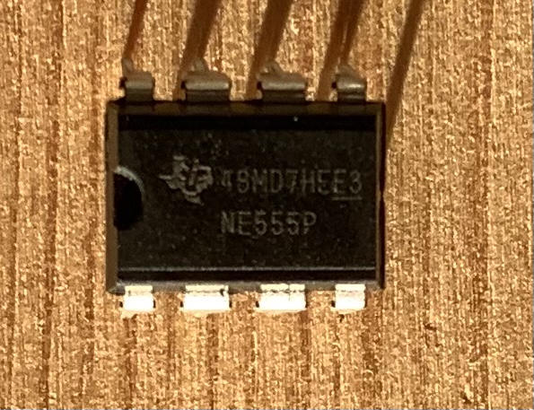 NE555P